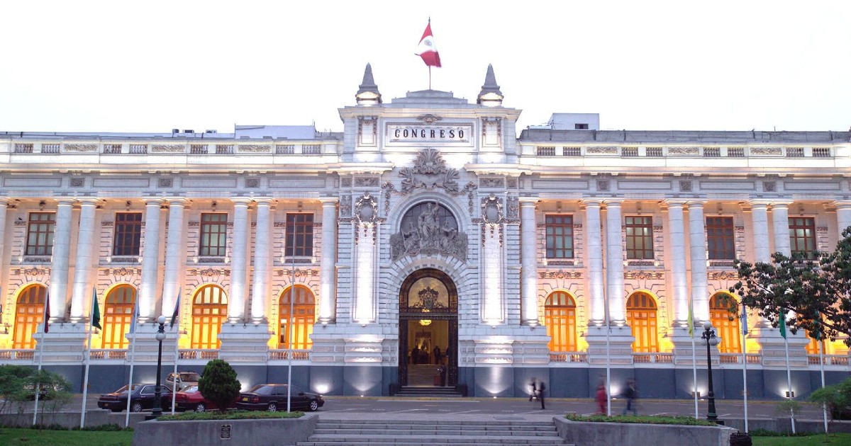 Congreso Aprueba Regular las Apuestas por Internet en Perú