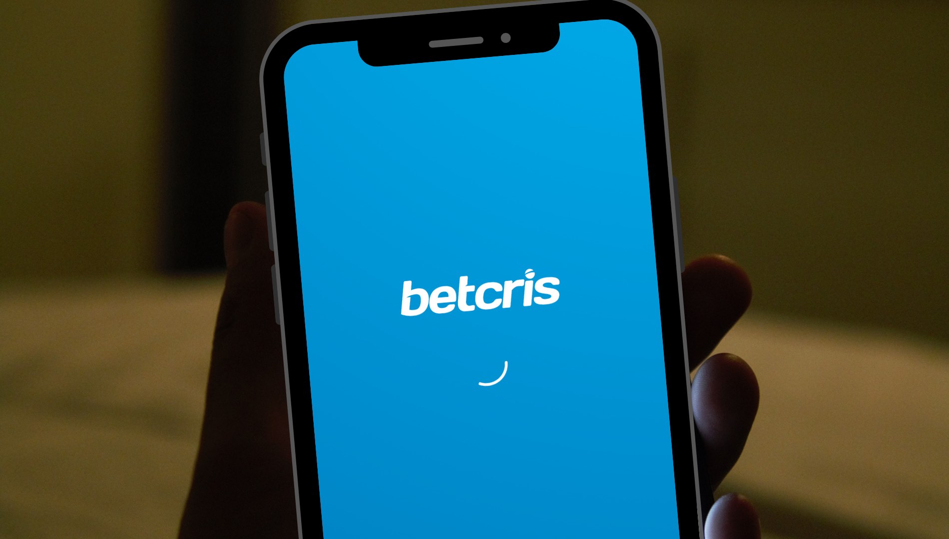 Betcris App: Análisis y Pasos para Descargar la App en iOS y Android