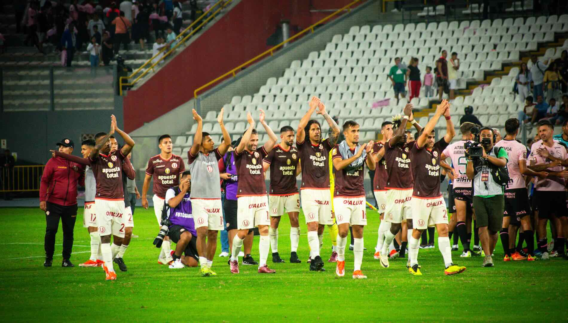 Universitario de Deportes es el Club más Grande del Perú